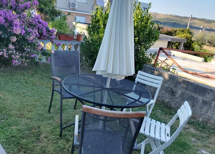 Mirana Appartement *